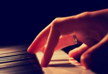 掘金队半程低迷，球队需找回状态